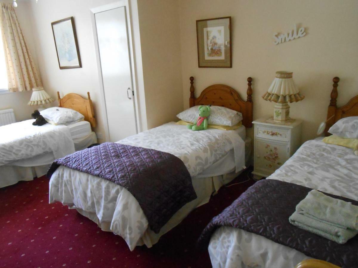פורפאר Rose Villa Bed And Breakfast מראה חיצוני תמונה