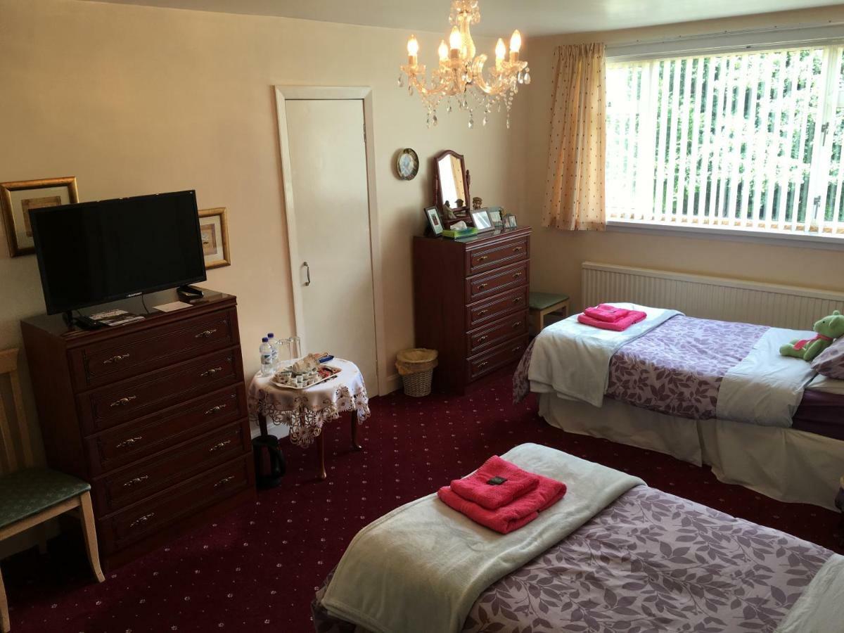 פורפאר Rose Villa Bed And Breakfast מראה חיצוני תמונה